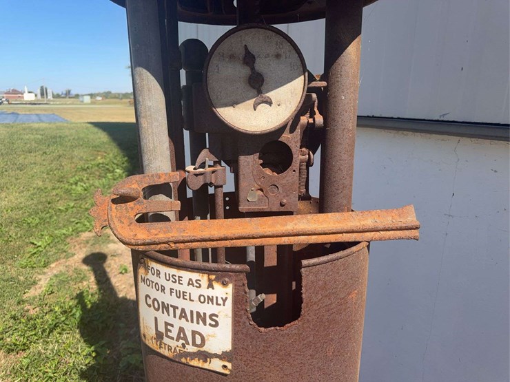 wayne-gas-pump-image-8