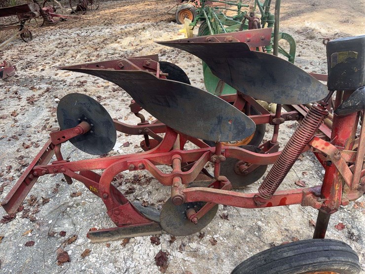oliver-roll-over-plow-image-9