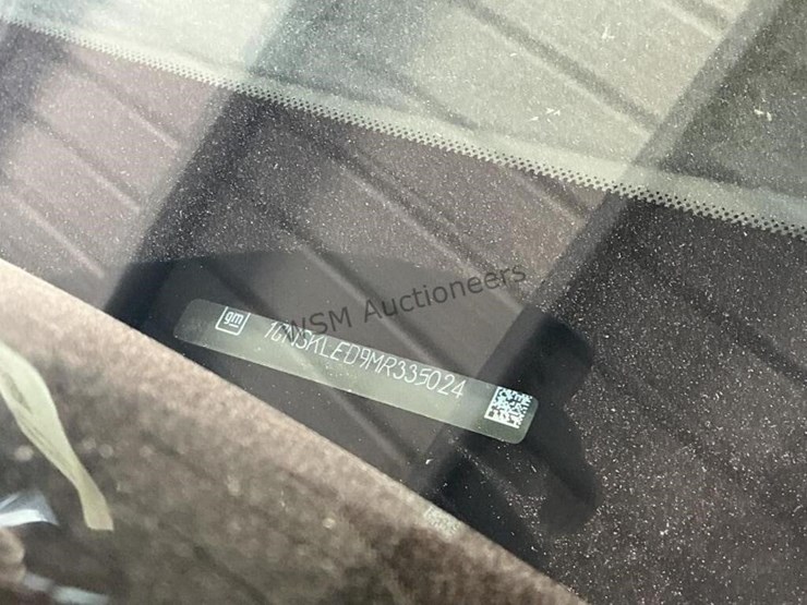 2021-chevrolet-tahoe-suv-image-14