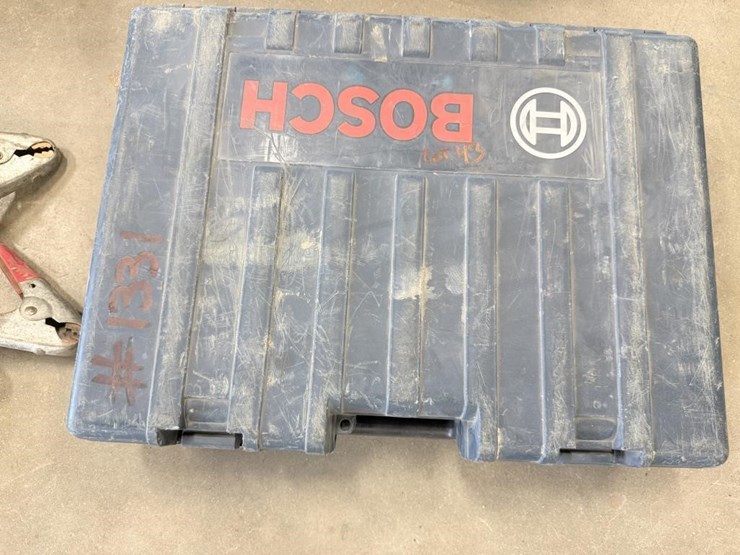 bosch-rh328vc-hammer-drill-in-case-image-2