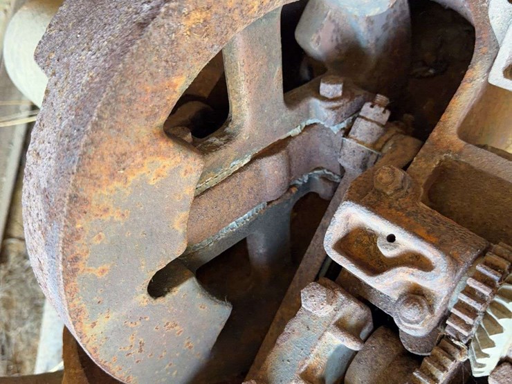 edwards-engine-image-14