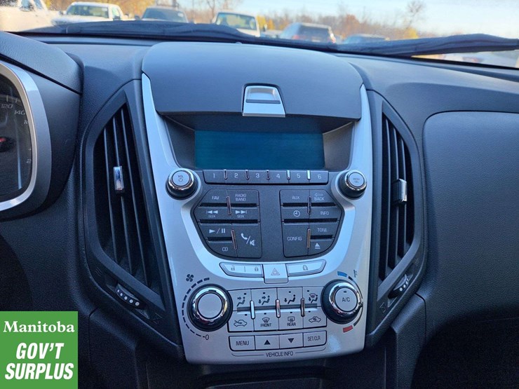2015-chevrolet-equinox-image-20