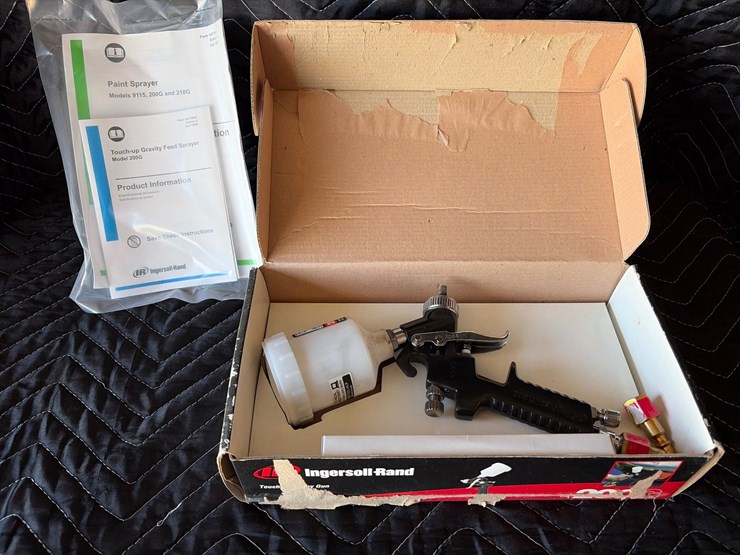 #40-•-ingersoll-rand-paint-sprayer-200-g-image-1