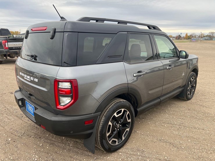 2023-ford-bronco-image-5