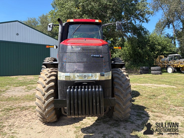 2011-case-ih-afs-magnum-235-mfwd-tractor-image-2