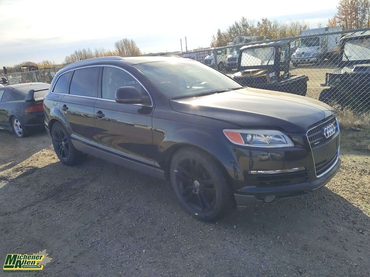 non-operable-2007-audi-q7-awd-4.2-premium-quattro-4dr-suv-image-2