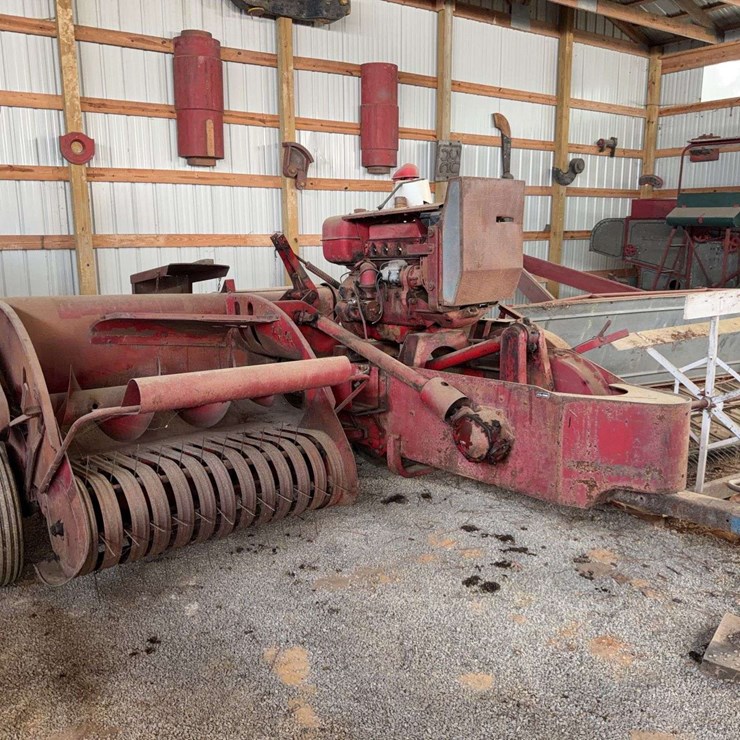 McCormick 56 T Square Baler