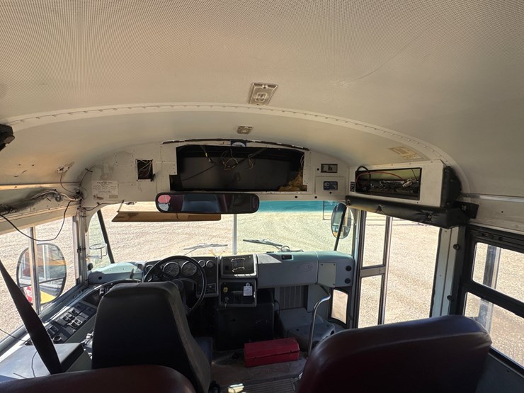 #9013-•-2006-blue-bird-school-bus-image-11