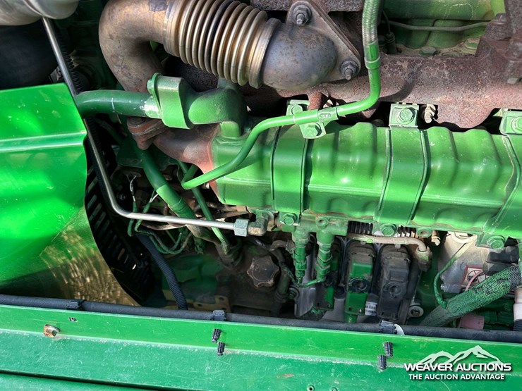 2014-john-deere-r4030-4x4-high-clearance-self-propelled-sprayer-image-89