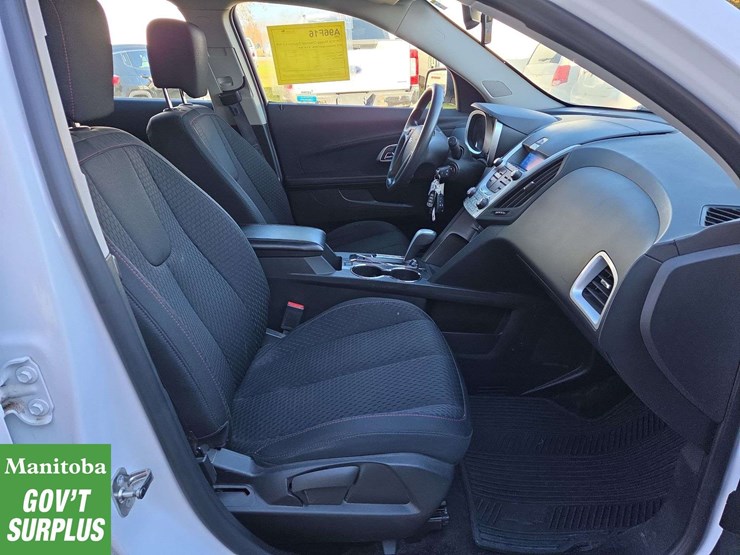 2015-chevrolet-equinox-image-31