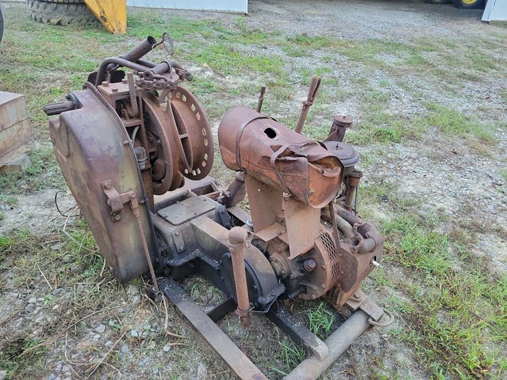 engine-with-winch-image-1
