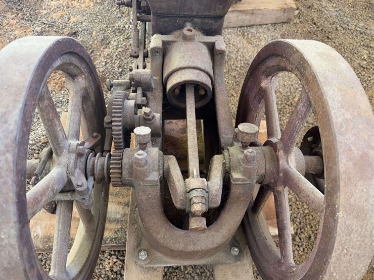 associated-2hp-gas-engine-image-12