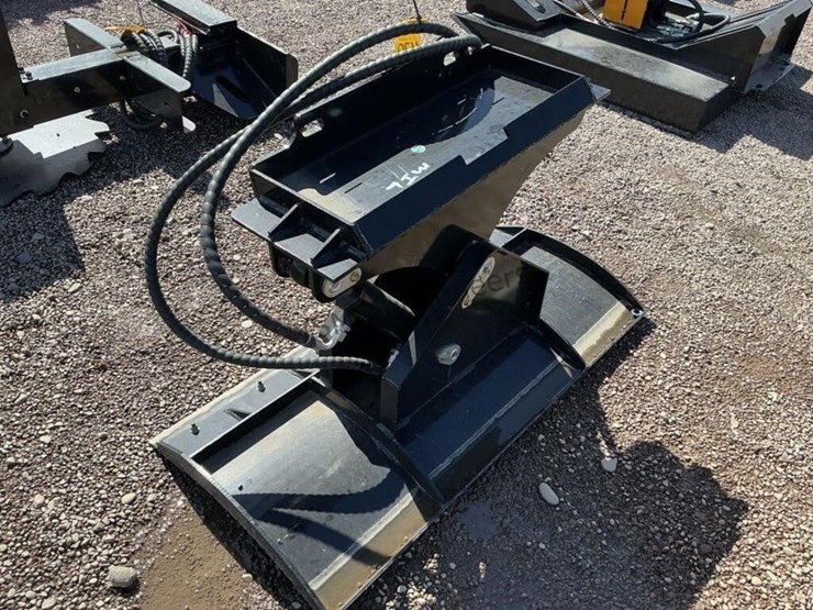 2026-giyi-42in-smow-blade-for-stand-up-skid-steer-image-3