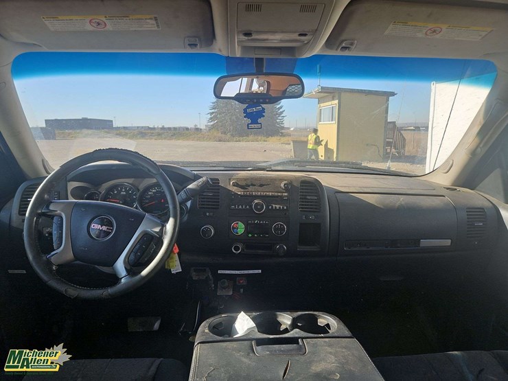 2013-gmc-sierra-3500hd-cc-4x4-s/a-deck-truck-image-21