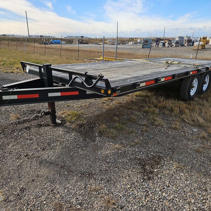2022 Rainbow Trailers T/A 20 Ball Hitch Equipment Trailer