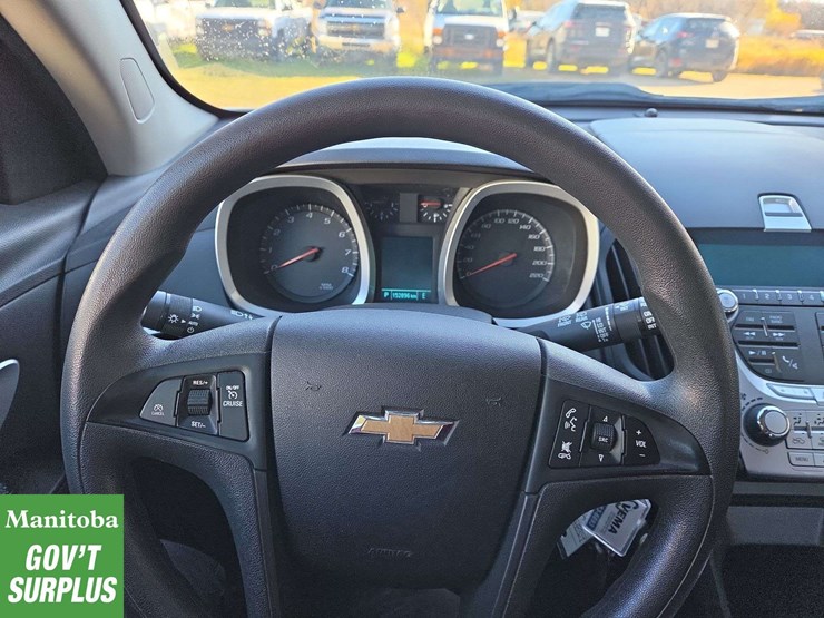 2015-chevrolet-equinox-image-19