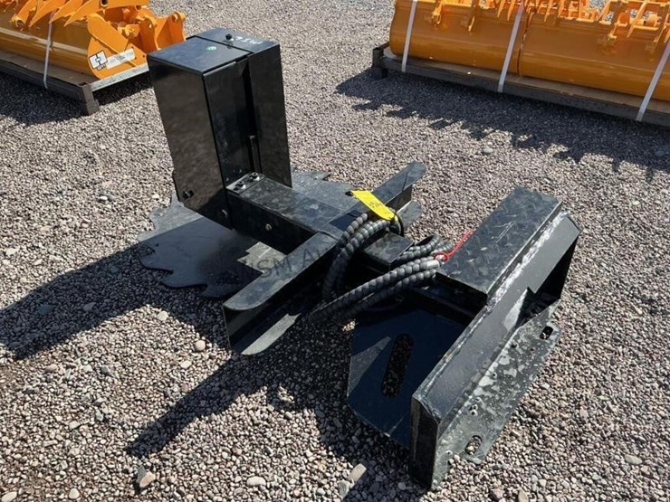 2026-giyi-tree-saw-for-stand-up-skid-steer-image-2