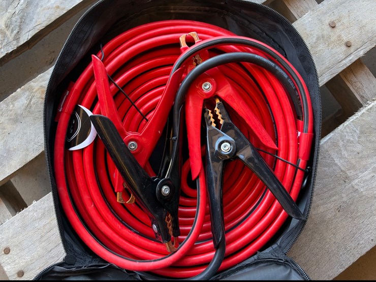 #30-•-jumper-cables-4-g-25'-image-2