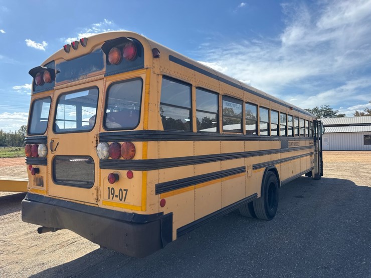 #9013-•-2006-blue-bird-school-bus-image-8