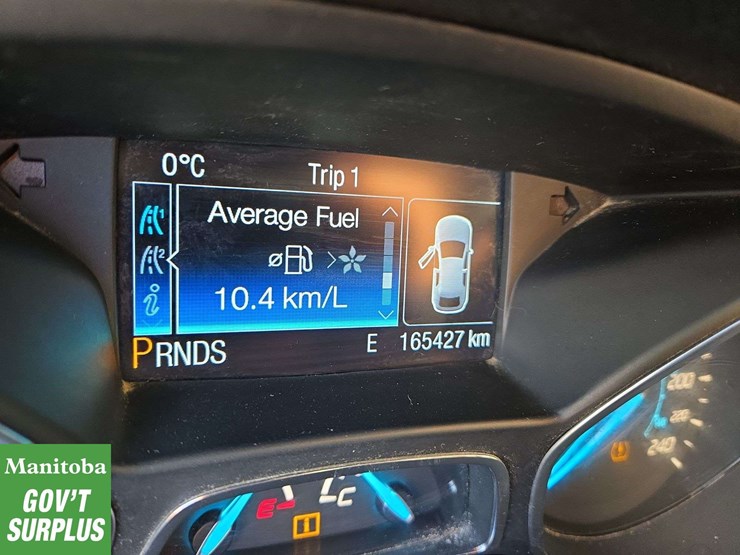 2014-ford-escape-image-38