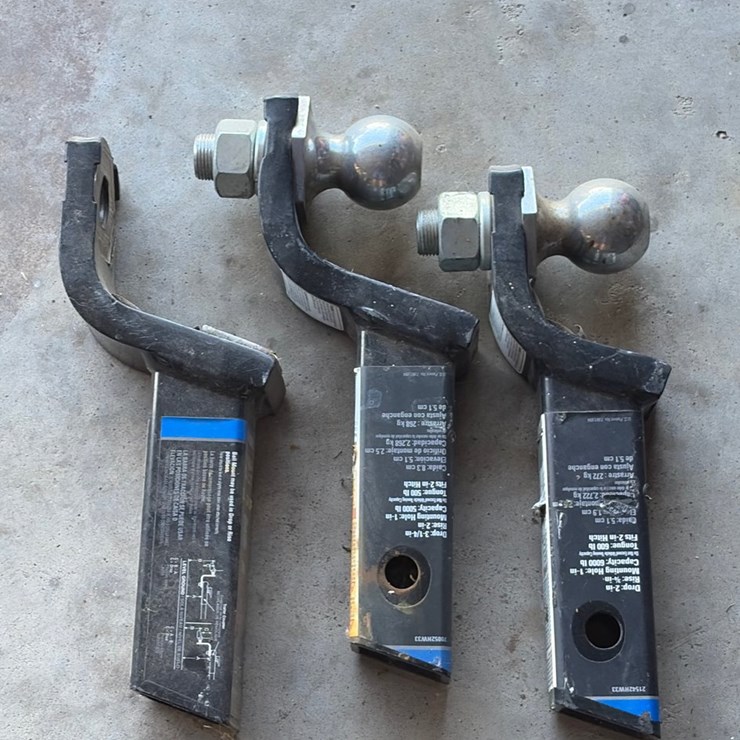 #78 • (3) Reese receiver hitch