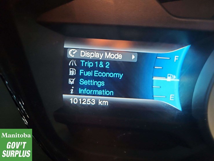 2013-ford-explorer-image-30