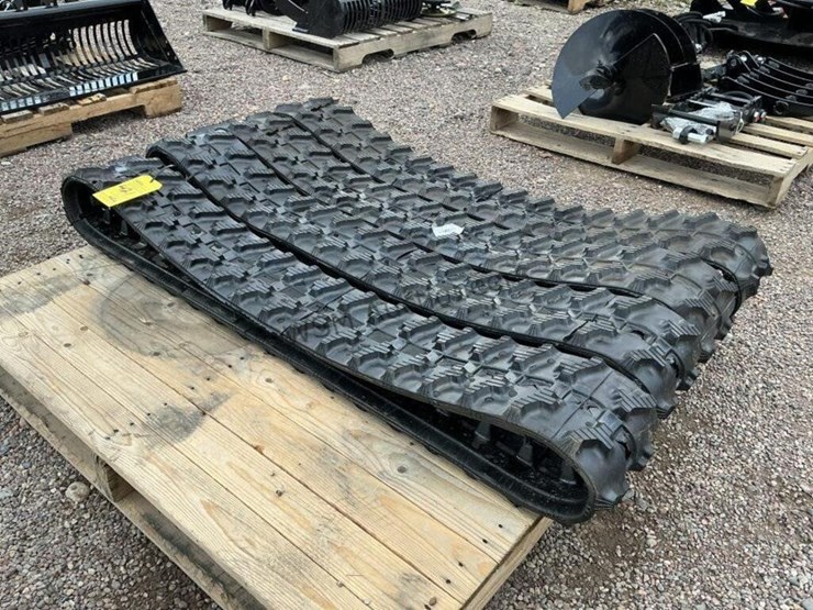 (2)-sets-of-tracks-for-mini-excavator-image-2