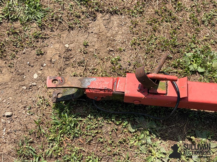 case-ih-1020-30'-grain-platform-w/unverferth-ht25-head-cart-image-9
