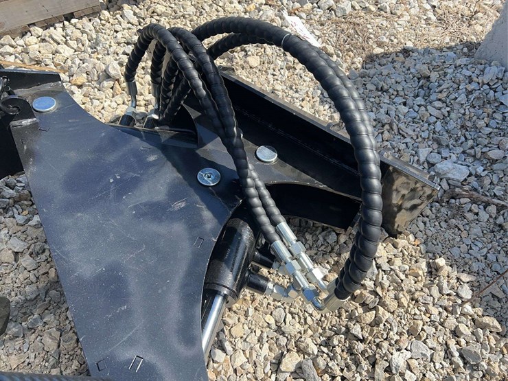hydraulic-mini-skid-steer-dozer-blade-attachment-image-8