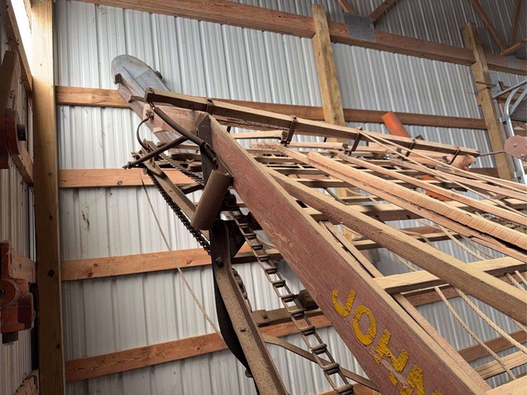 john-deere-single-cylinder-hay-stacker-image-10