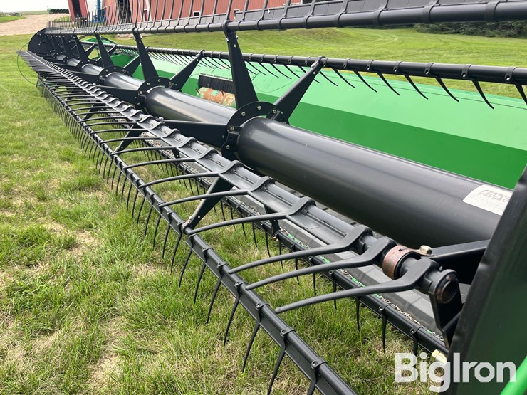 2013-john-deere-635fd-35'-flex-draper-image-11