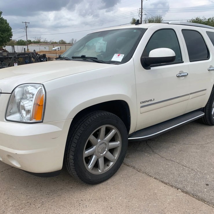 2014 GMC Denali Yukon
