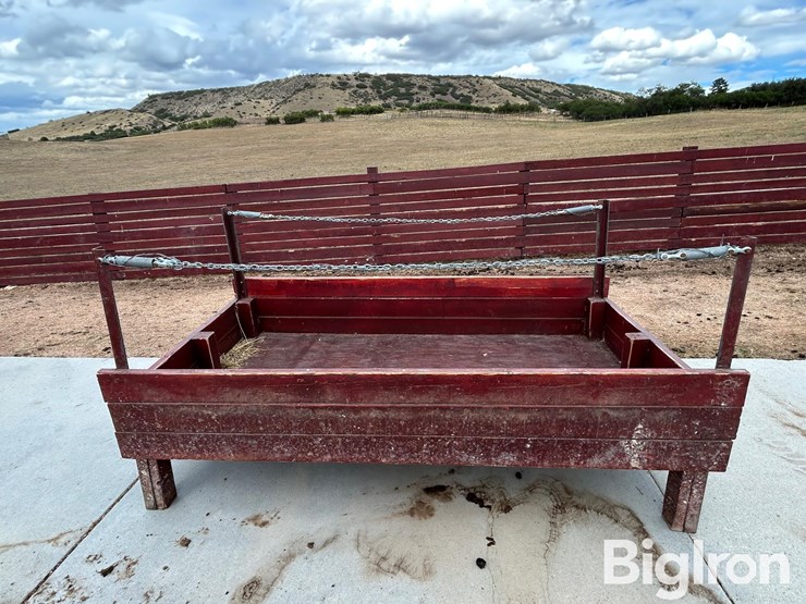 wood-cattle-feed-bunks-image-10