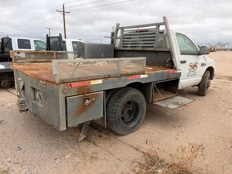 2007-dodge-ram-3500-image-3