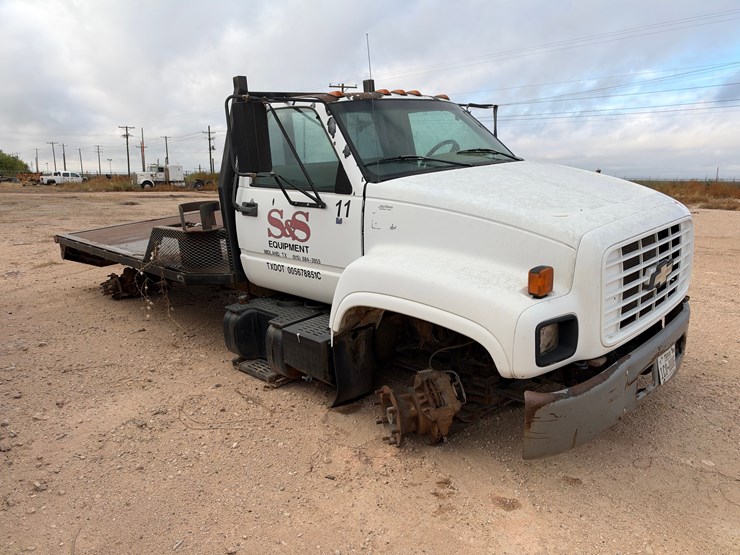 1998-chevrolet-c6500-flatbed-truck-image-4