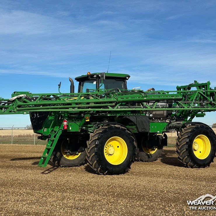 2014 John Deere R4030 4x4 High Clearance Self-Propelled Sprayer