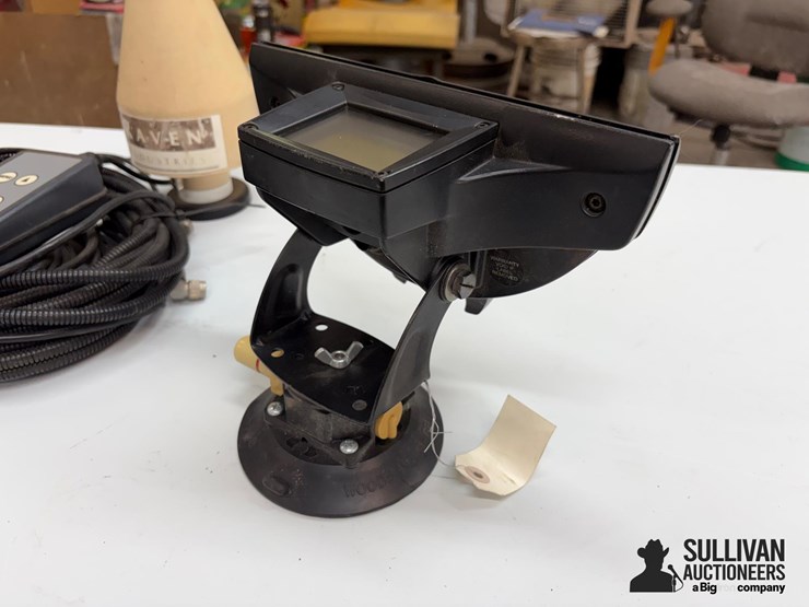 case-ih-150-lightbar-w/raven-receiver-image-1