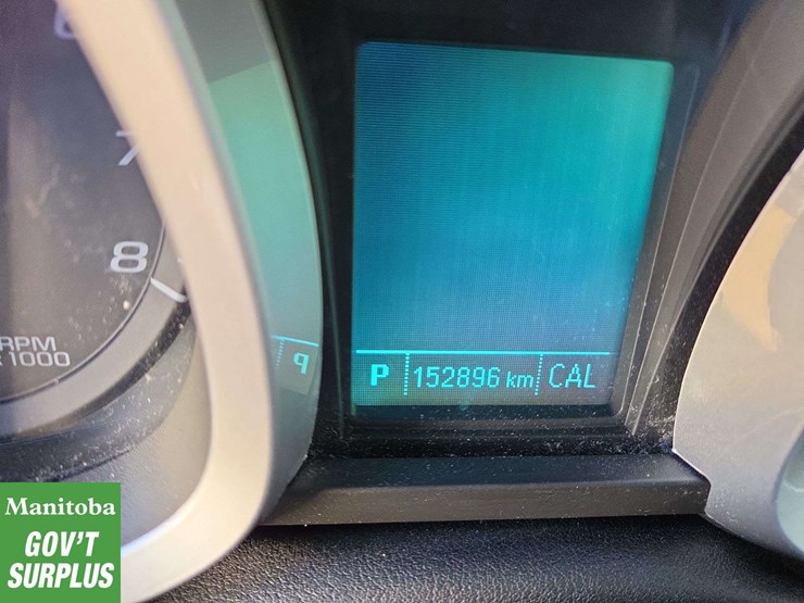 2015-chevrolet-equinox-image-40