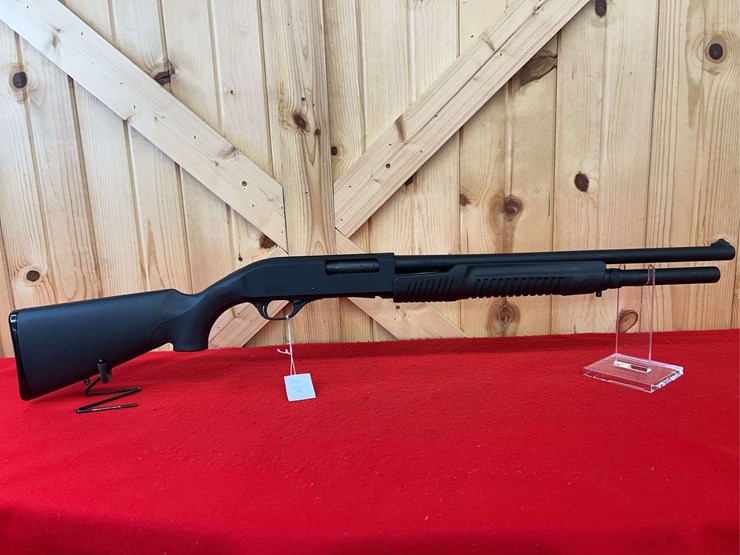 tristar-cobra-tactical-12-gauge-pump-shotgun-image-4