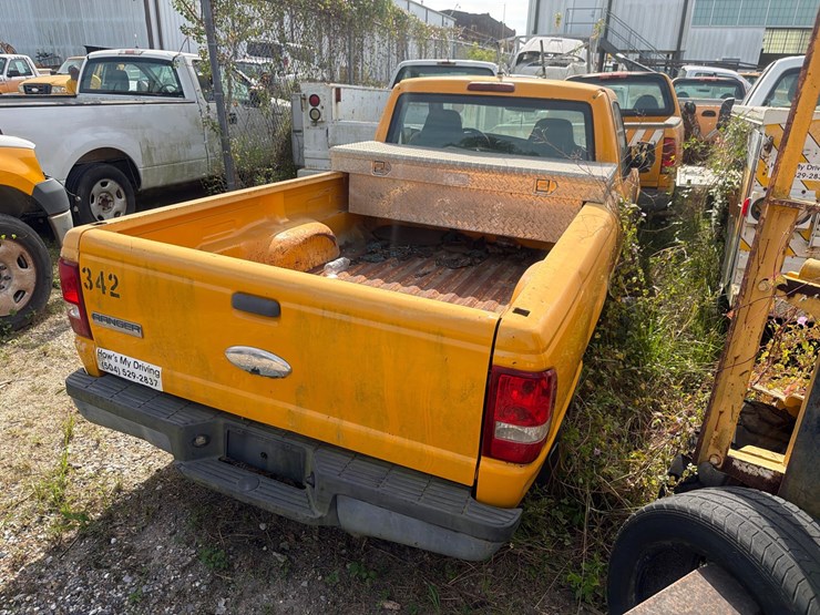 #100-•-2008-ford-ranger-image-3