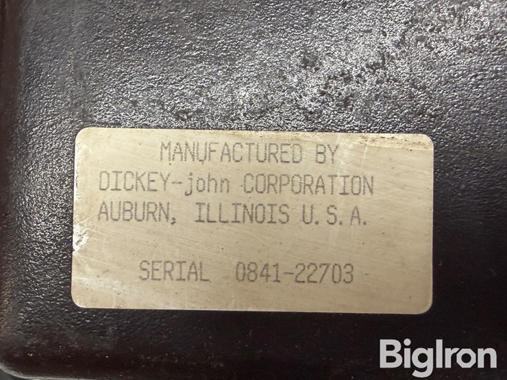 kinze-km-3000-planter-monitor-image-12
