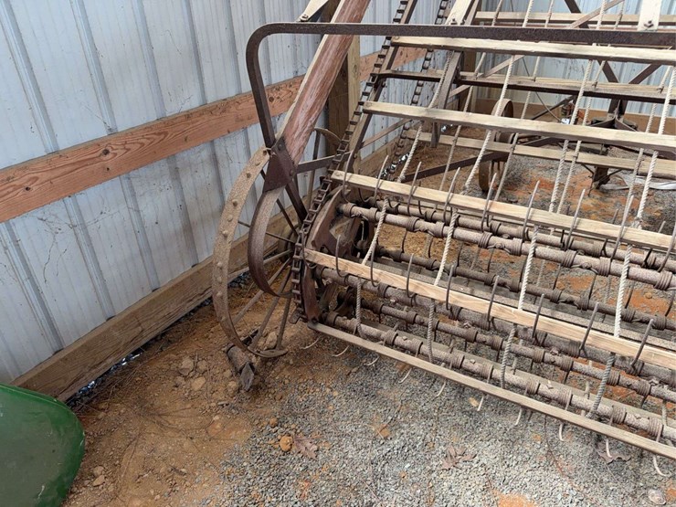 john-deere-single-cylinder-hay-stacker-image-4