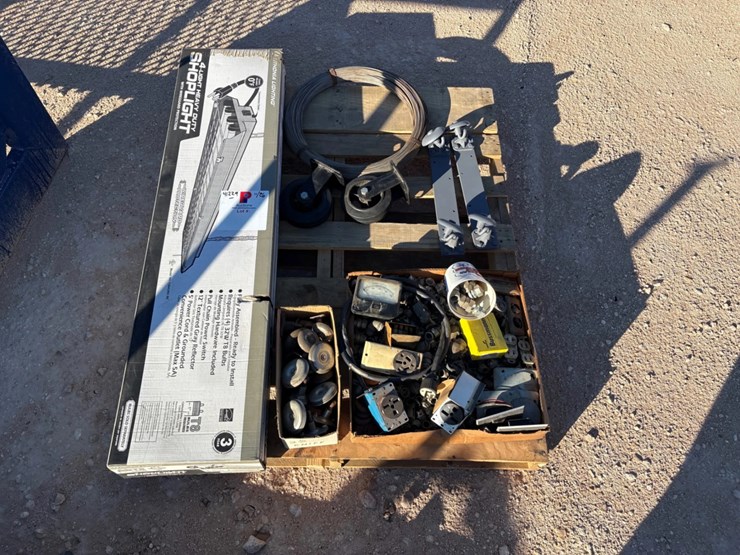 pallet-w/-dolly-&-castor-wheels,-electric-fittings,-wire,-unused-120v-plug-in-fluorescent-lighting-image-2
