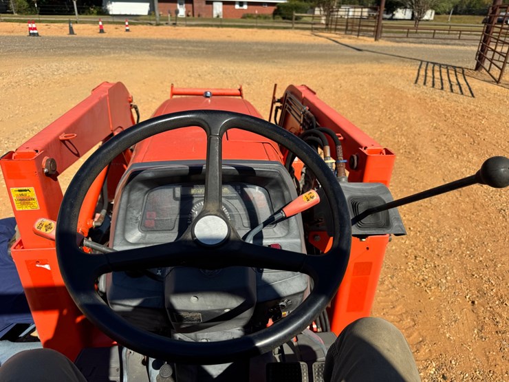 #9027-•-kubota-l3130-image-12
