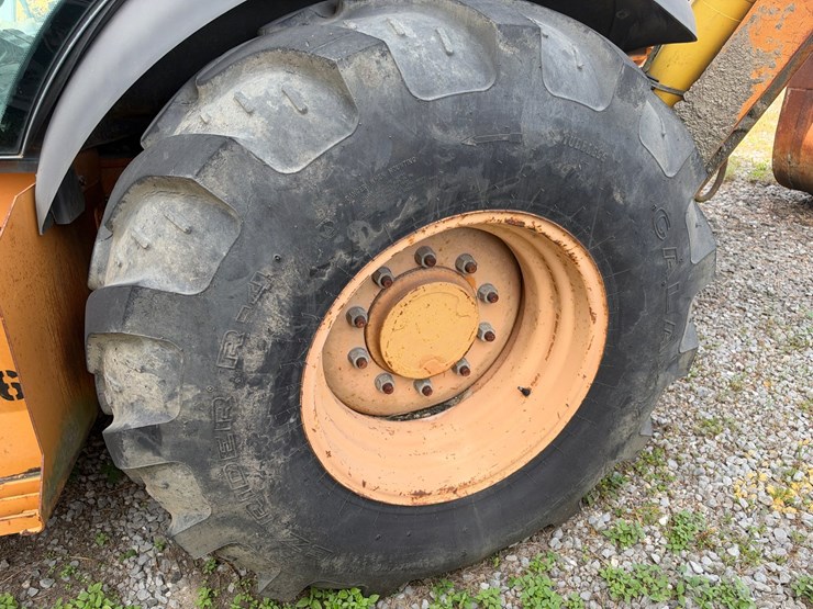 #79-•-2010-case-590sm-backhoe-image-9