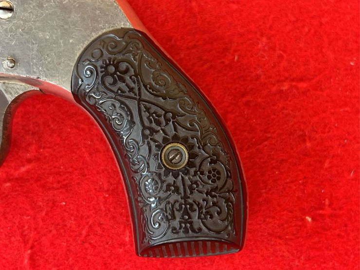 h&r-.38-da-revolver-image-7