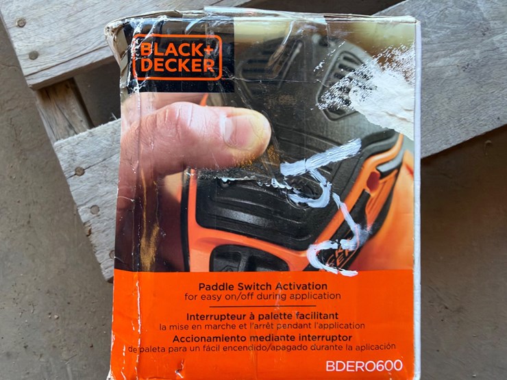 #29-•-black-&-decker-5"-random-orbit-sander-image-3