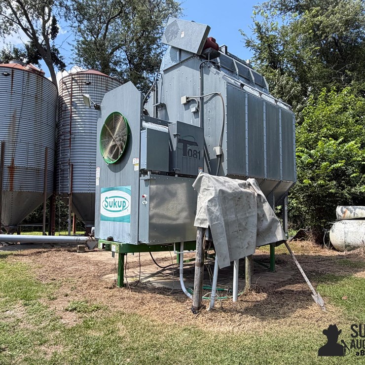2015 Sukup T081 Grain Dryer