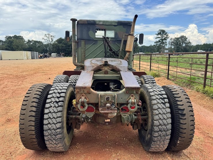 #206-•-2004-5-ton-army-truck-image-3