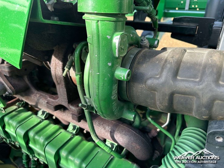 2014-john-deere-r4030-4x4-high-clearance-self-propelled-sprayer-image-87